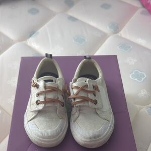 Kids Sperry Cream Canvas Shoes 8